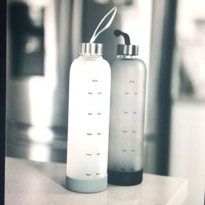 32 oz. Glass Water Bottle with Time Marker